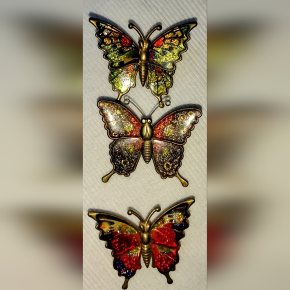 5 Vintage Butterflies - Picture 3 of 8